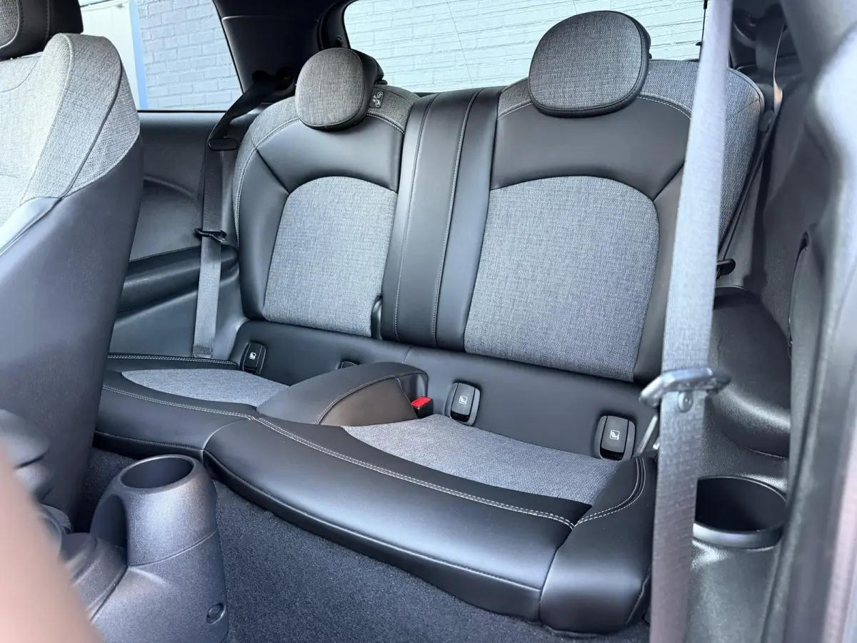 Classic 33 kWh | NAVI | Carplay | SOH 95.5% |