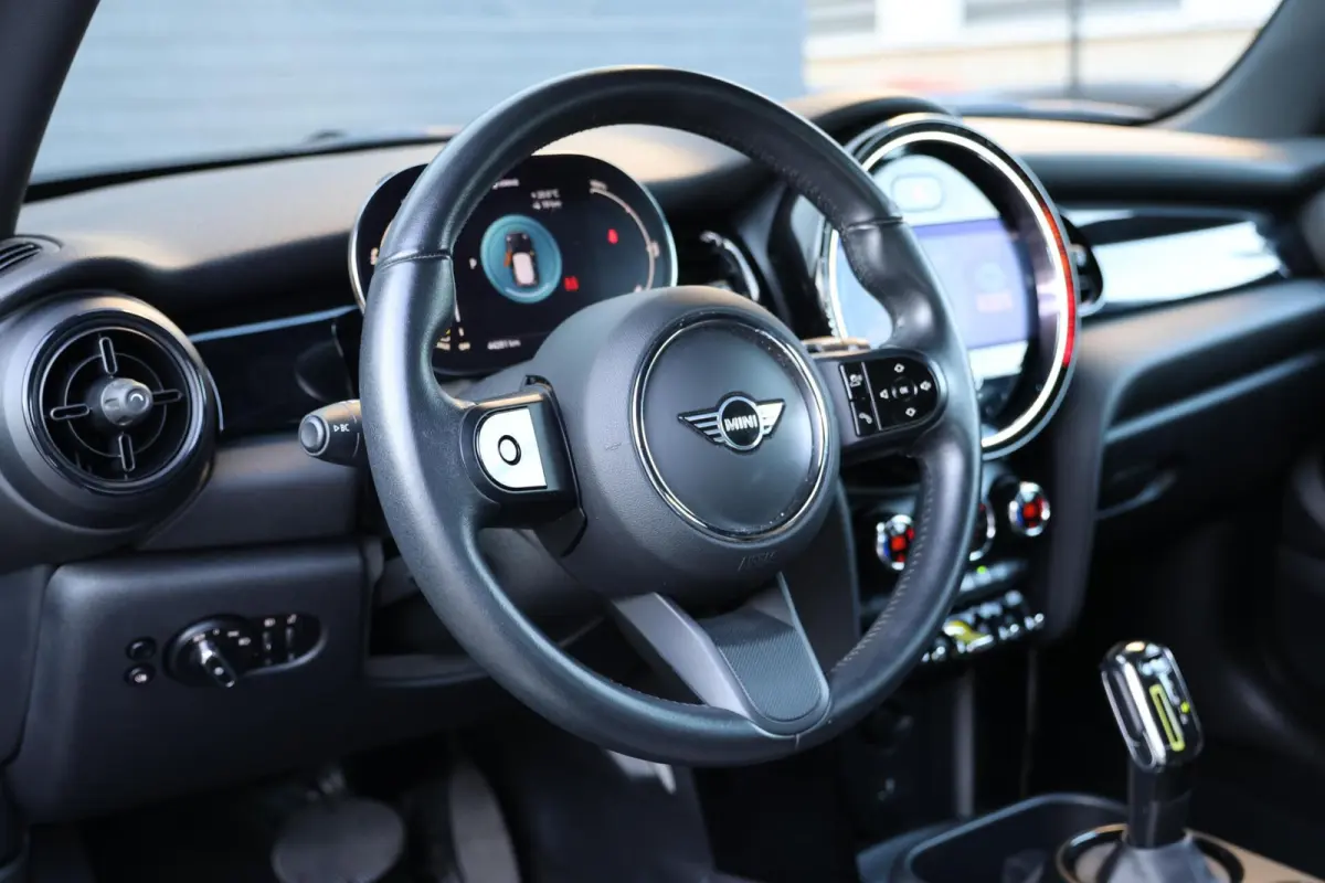 Classic 33 kWh | NAVI | Carplay | SOH 95.5% |