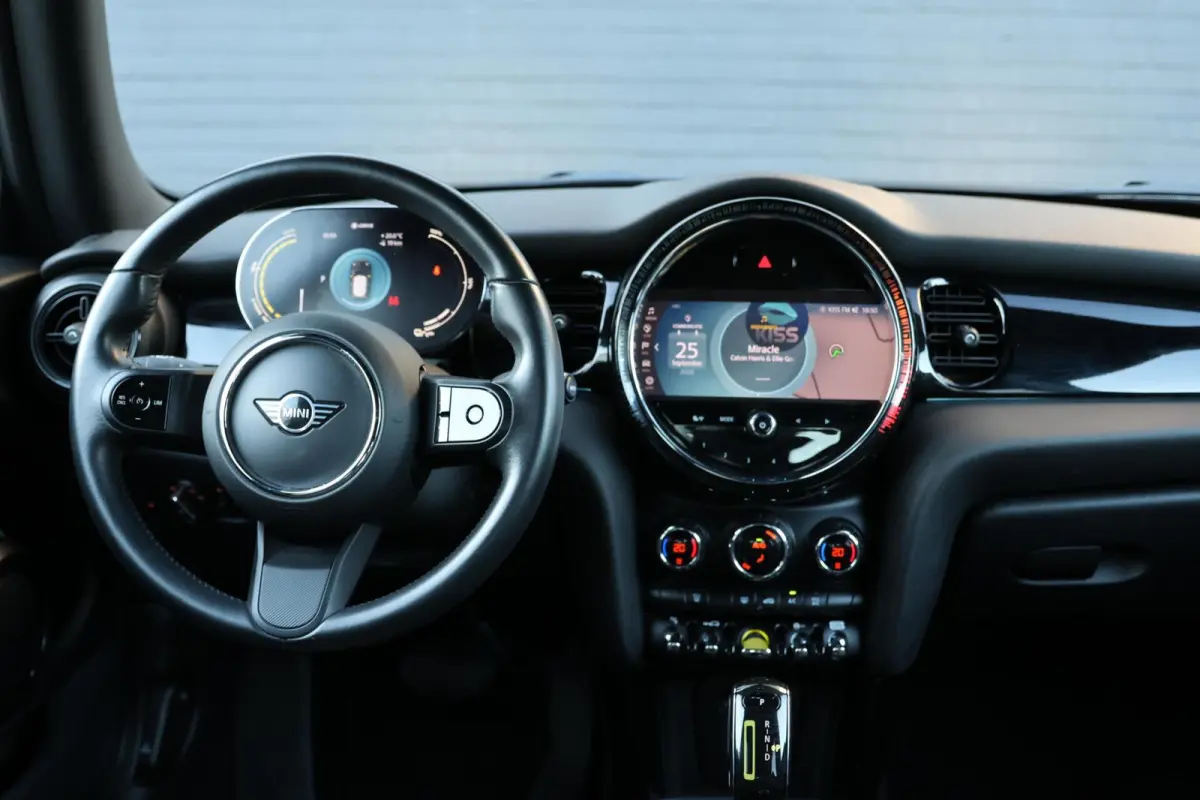 Classic 33 kWh | NAVI | Carplay | SOH 95.5% |