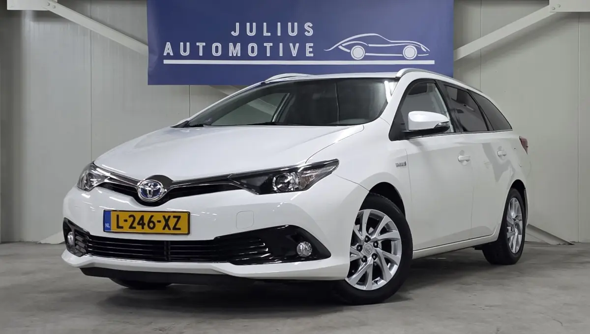 1.8 Hybrid Dynamic Dealer Onderhouden Trekhaak Camera Clima Mooi!