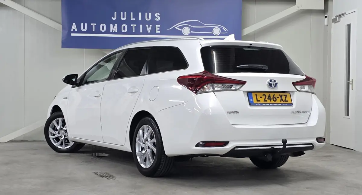 1.8 Hybrid Dynamic Dealer Onderhouden Trekhaak Camera Clima Mooi!