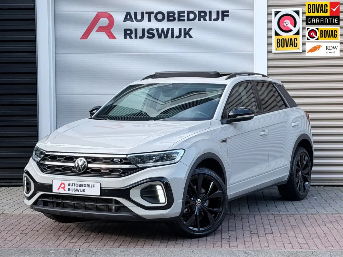 1.5 TSI R-Line Pano/Keyless/Camera