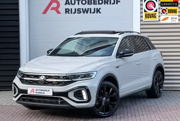 1.5 TSI R-Line Pano/Keyless/Camera