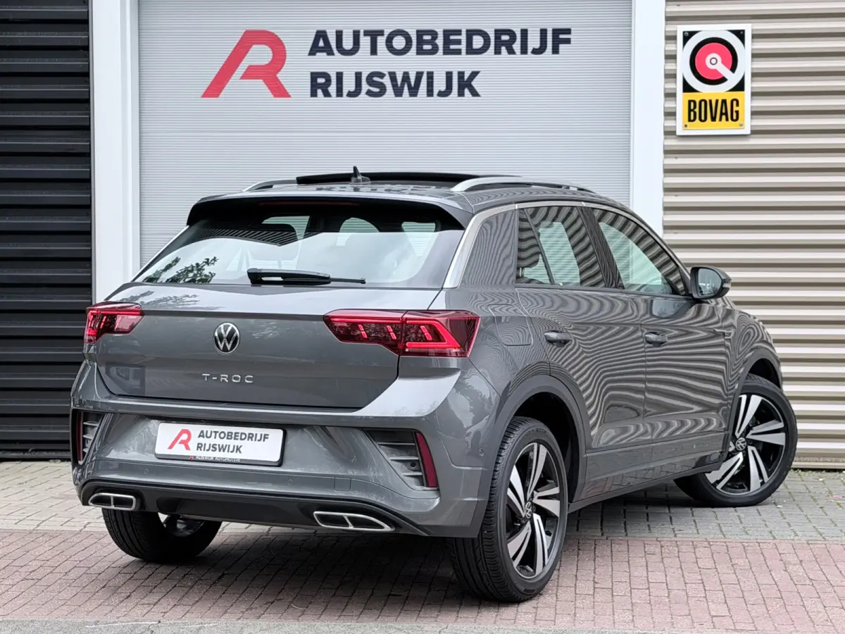 1.5 TSI R-Line Pano/Keyless/Camera