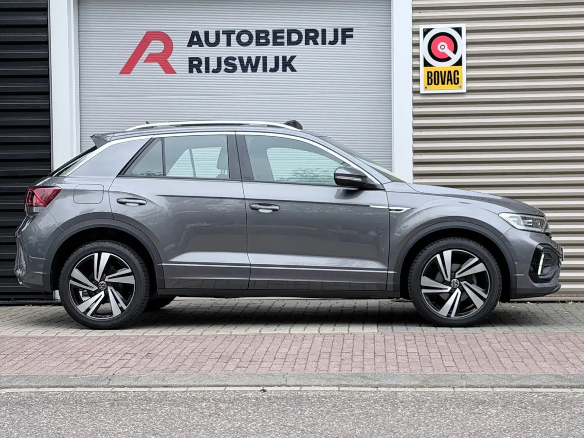 1.5 TSI R-Line Pano/Keyless/Camera