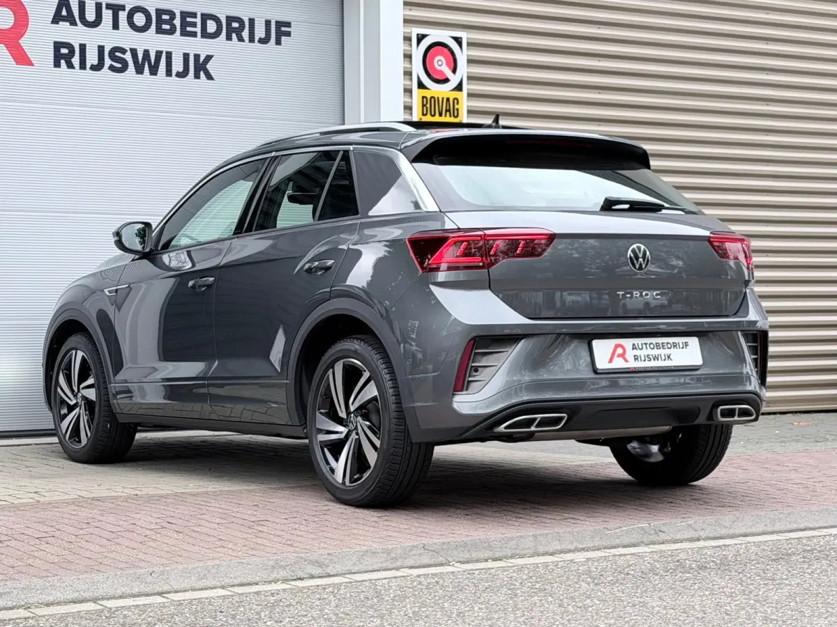 1.5 TSI R-Line Pano/Keyless/Camera