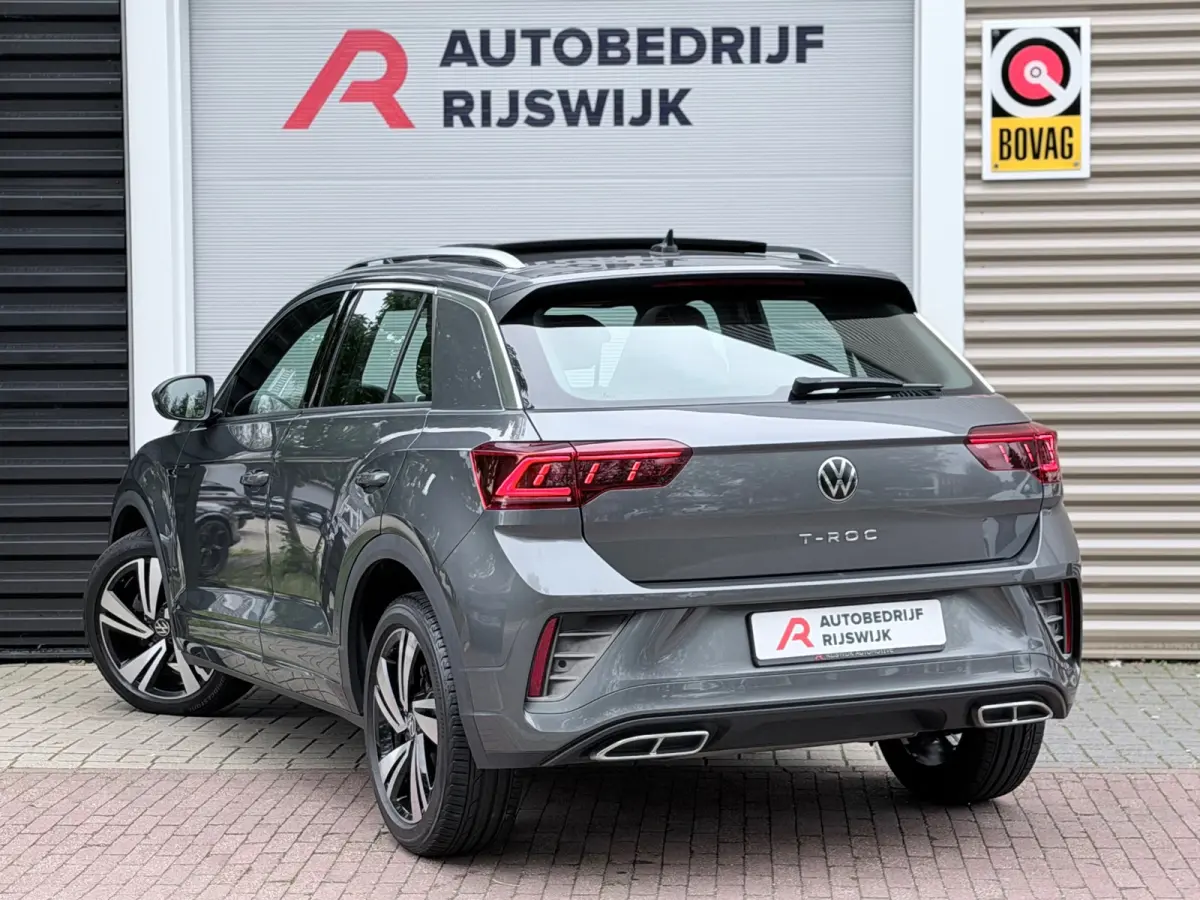 1.5 TSI R-Line Pano/Keyless/Camera
