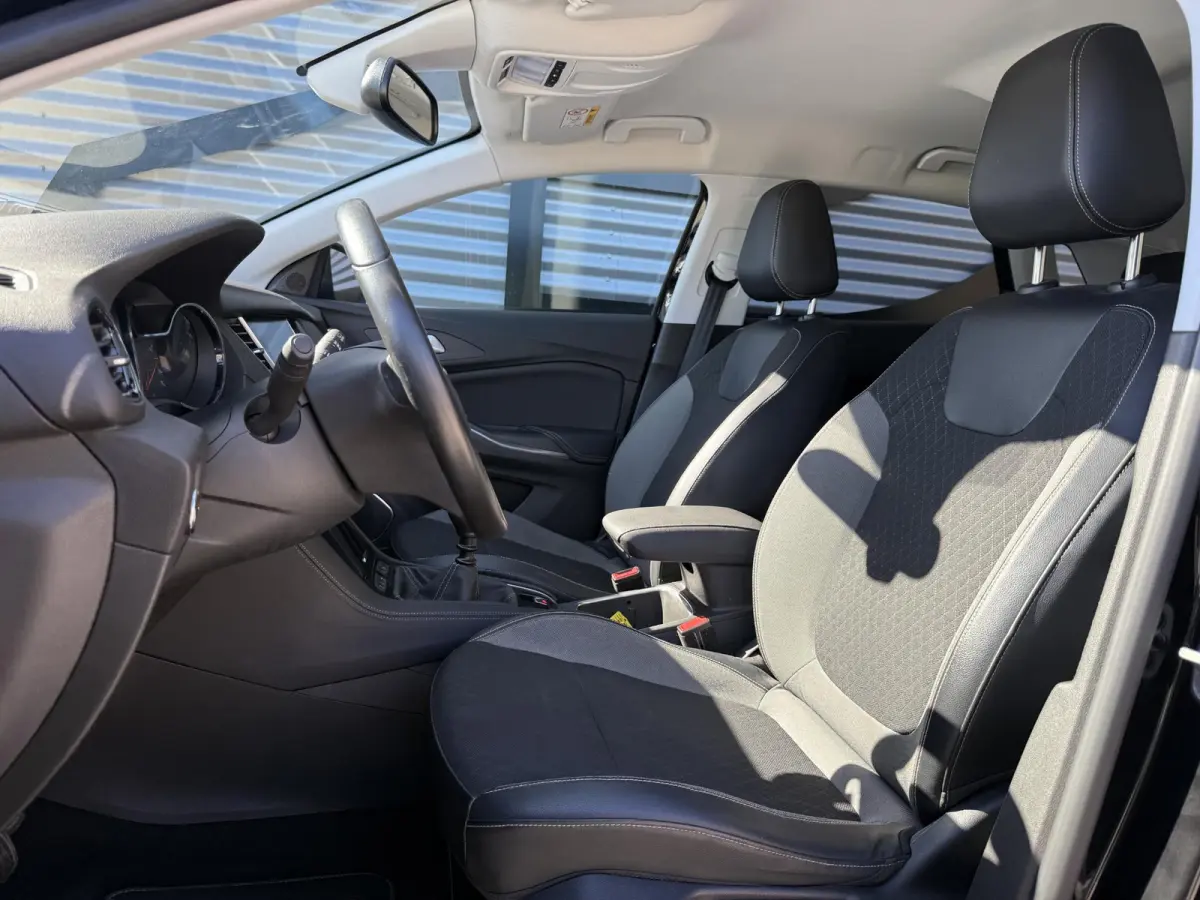1.2 Turbo Innovation 2e Eigenaar|Navi|Carplay|Cruise|PDC V+A|Clima|Elek ramen|N.A.P|APK tot 03-2027
