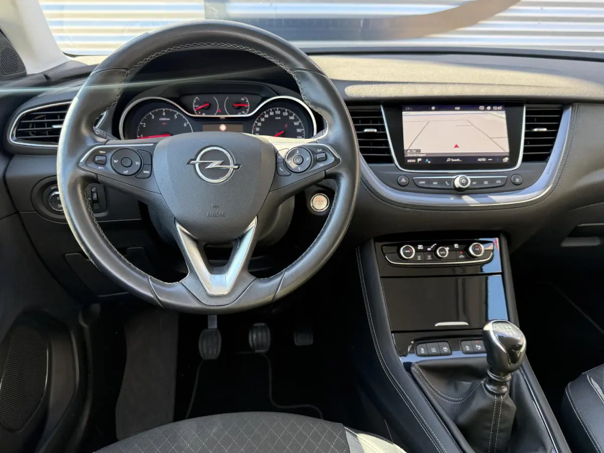 1.2 Turbo Innovation 2e Eigenaar|Navi|Carplay|Cruise|PDC V+A|Clima|Elek ramen|N.A.P|APK tot 03-2027