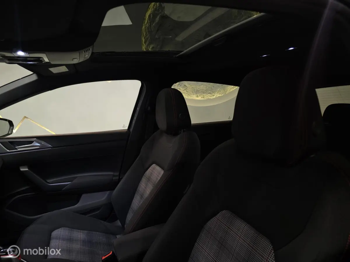 2.0 TSI GTI Panorama/IQ Light/Carplay