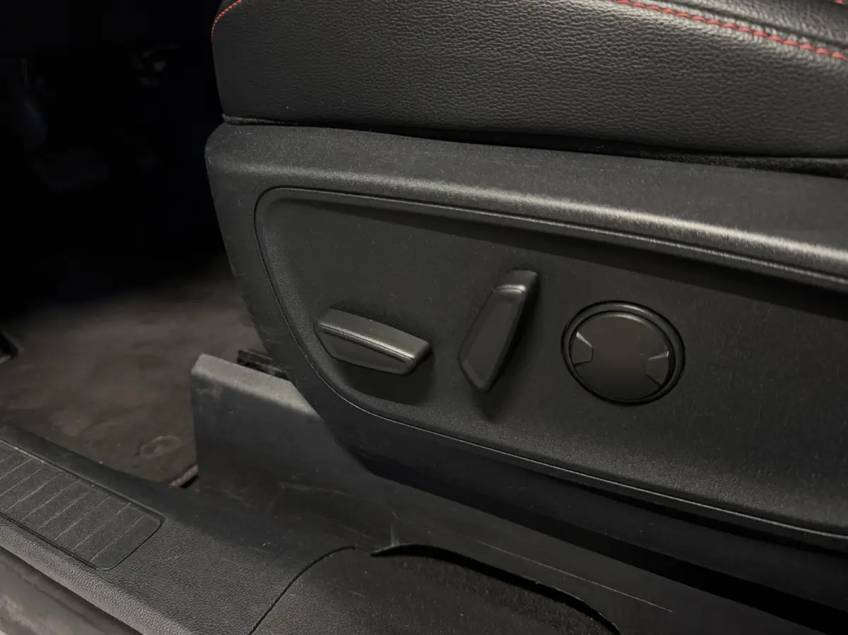 2.5 PHEV ST-Line X B&O Pano Camera Winterpack NAP