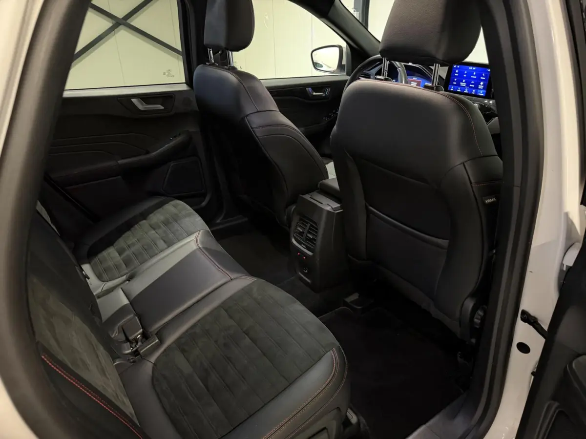 2.5 PHEV ST-Line X B&O Pano Camera Winterpack NAP