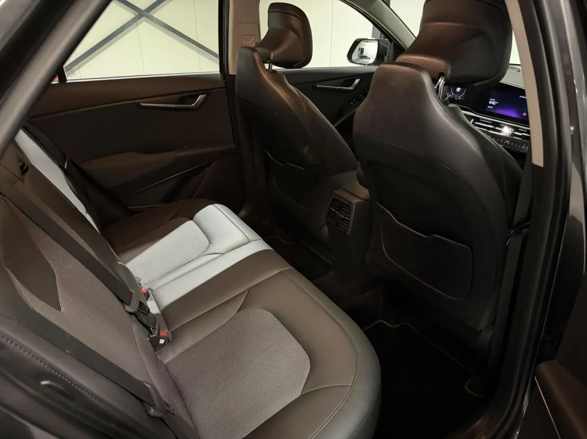 1.6 GDi Hybrid DynamicLine Camera Adaptive Cruise