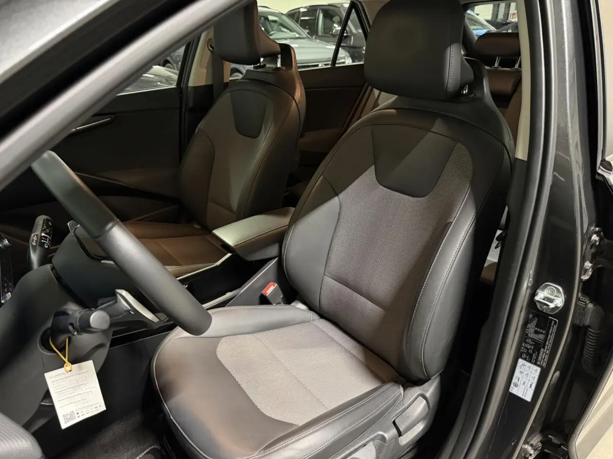 1.6 GDi Hybrid DynamicLine Camera Adaptive Cruise