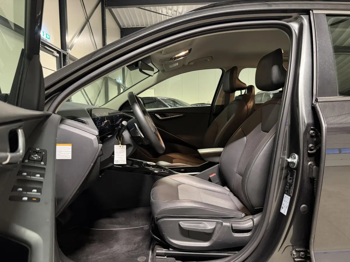 1.6 GDi Hybrid DynamicLine Camera Adaptive Cruise