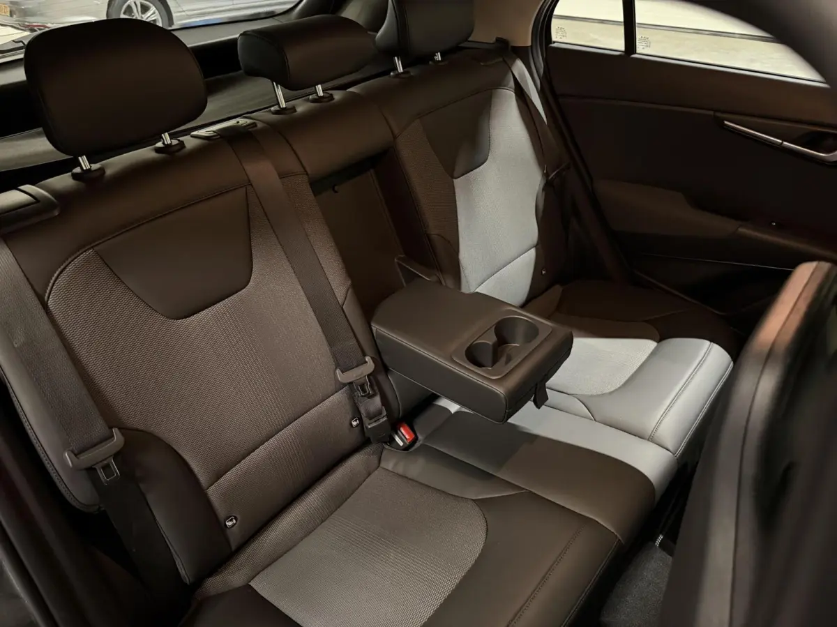 1.6 GDi Hybrid DynamicLine Camera Adaptive Cruise
