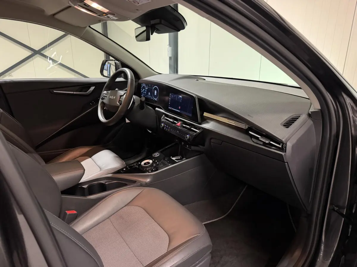 1.6 GDi Hybrid DynamicLine Camera Adaptive Cruise