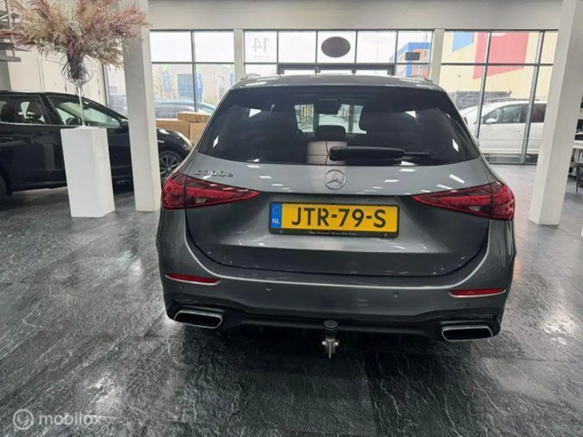 300 e AMG Line