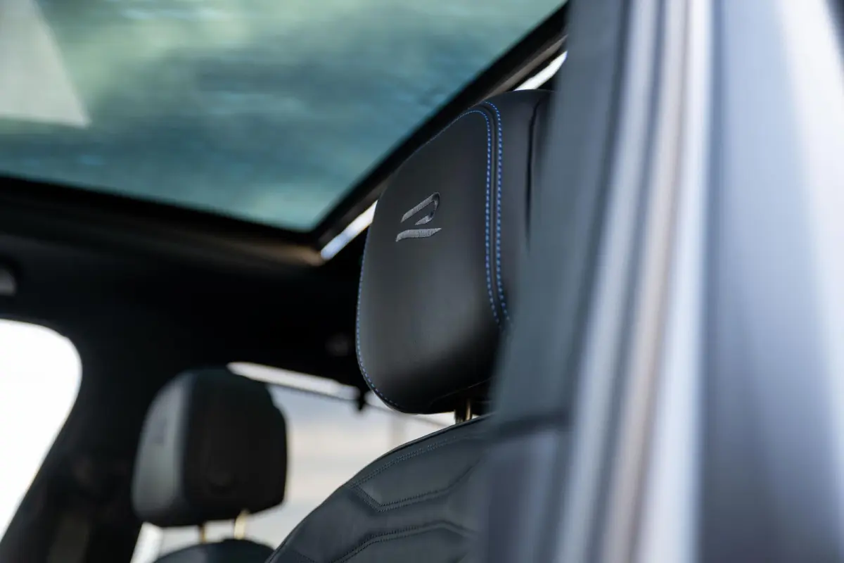 3.0 TSI eHybrid R 4M Puglia MATLAK DynAudio