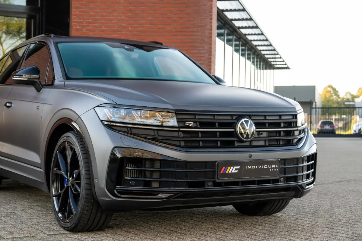 3.0 TSI eHybrid R 4M Puglia MATLAK DynAudio