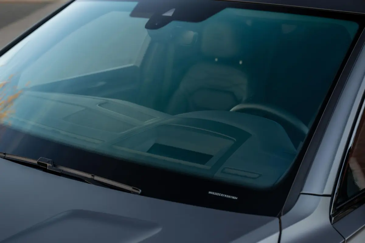 3.0 TSI eHybrid R 4M Puglia MATLAK DynAudio