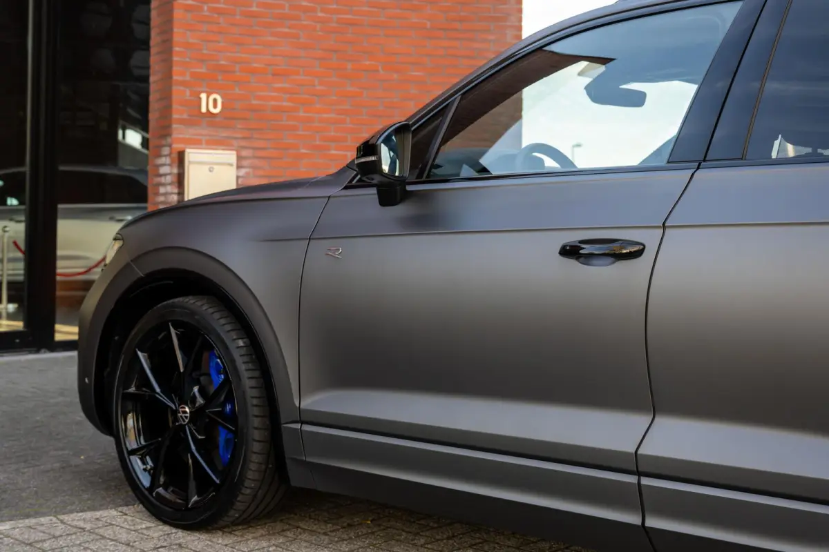 3.0 TSI eHybrid R 4M Puglia MATLAK DynAudio