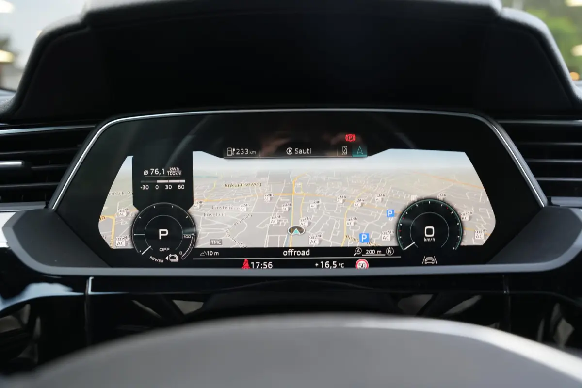 e-tron 50 quattro Launch edition Black 71 kWh