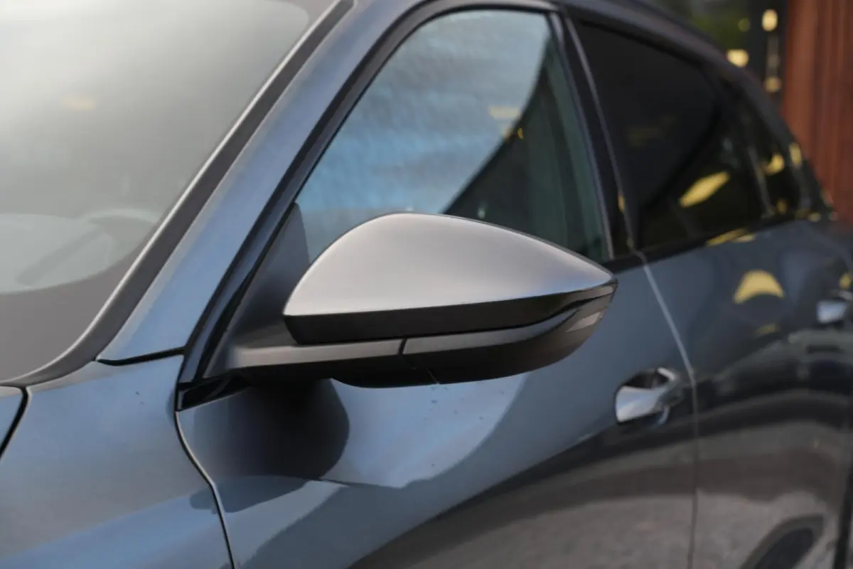 e-tron 50 quattro Launch edition Black 71 kWh