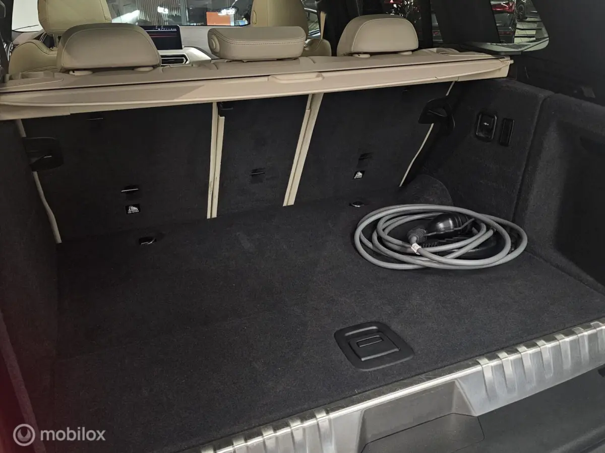 xDrive30e High Executive M Sport Panorama/Keyless/HUD/Brooklyn grey