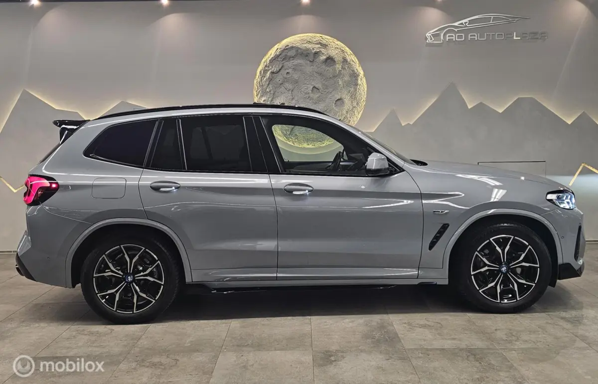 xDrive30e High Executive M Sport Panorama/Keyless/HUD/Brooklyn grey