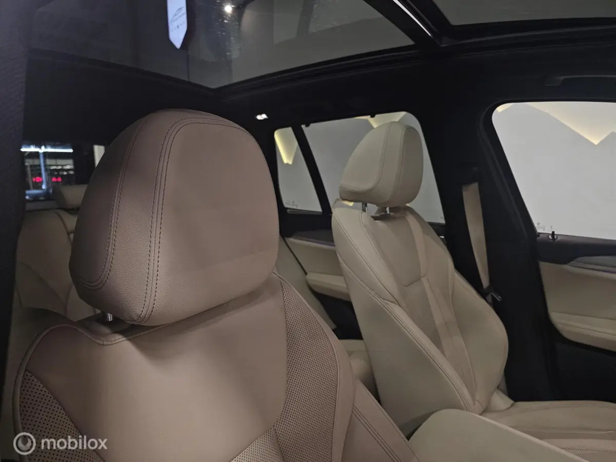 xDrive30e High Executive M Sport Panorama/Keyless/HUD/Brooklyn grey