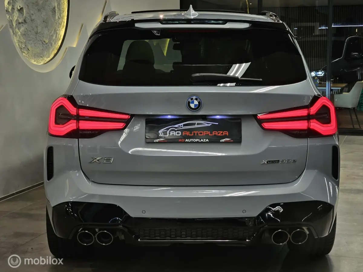 xDrive30e High Executive M Sport Panorama/Keyless/HUD/Brooklyn grey