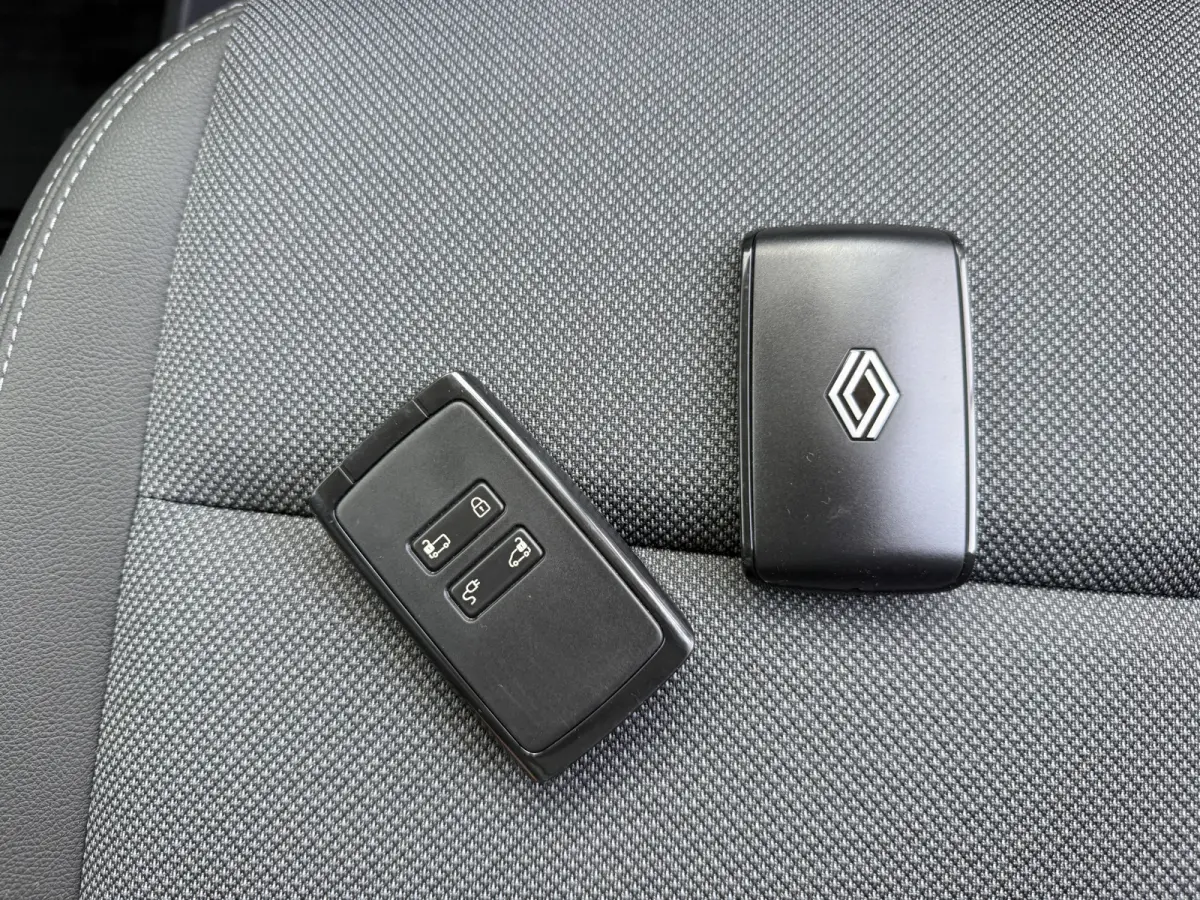 45kWh 122PK Nieuw! Elektrisch 300km WLTP Dubbele Schuifdeur LED Airco Carplay Cruise Control Camera Parkeersensoren v+a