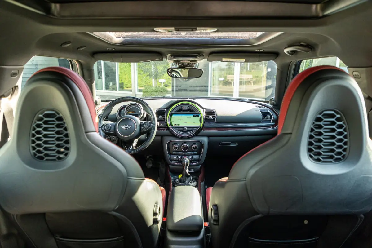 1.5 Cooper Chili Serious Business Panoramadak I Leder Alcantara I Sportstoelen I Navigatie I Stoelverwarming I NAP