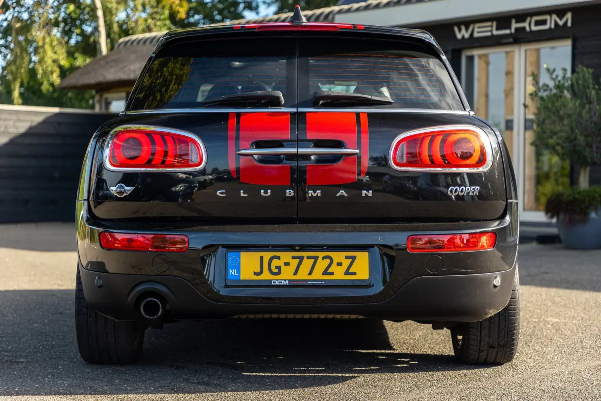 1.5 Cooper Chili Serious Business Panoramadak I Leder Alcantara I Sportstoelen I Navigatie I Stoelverwarming I NAP