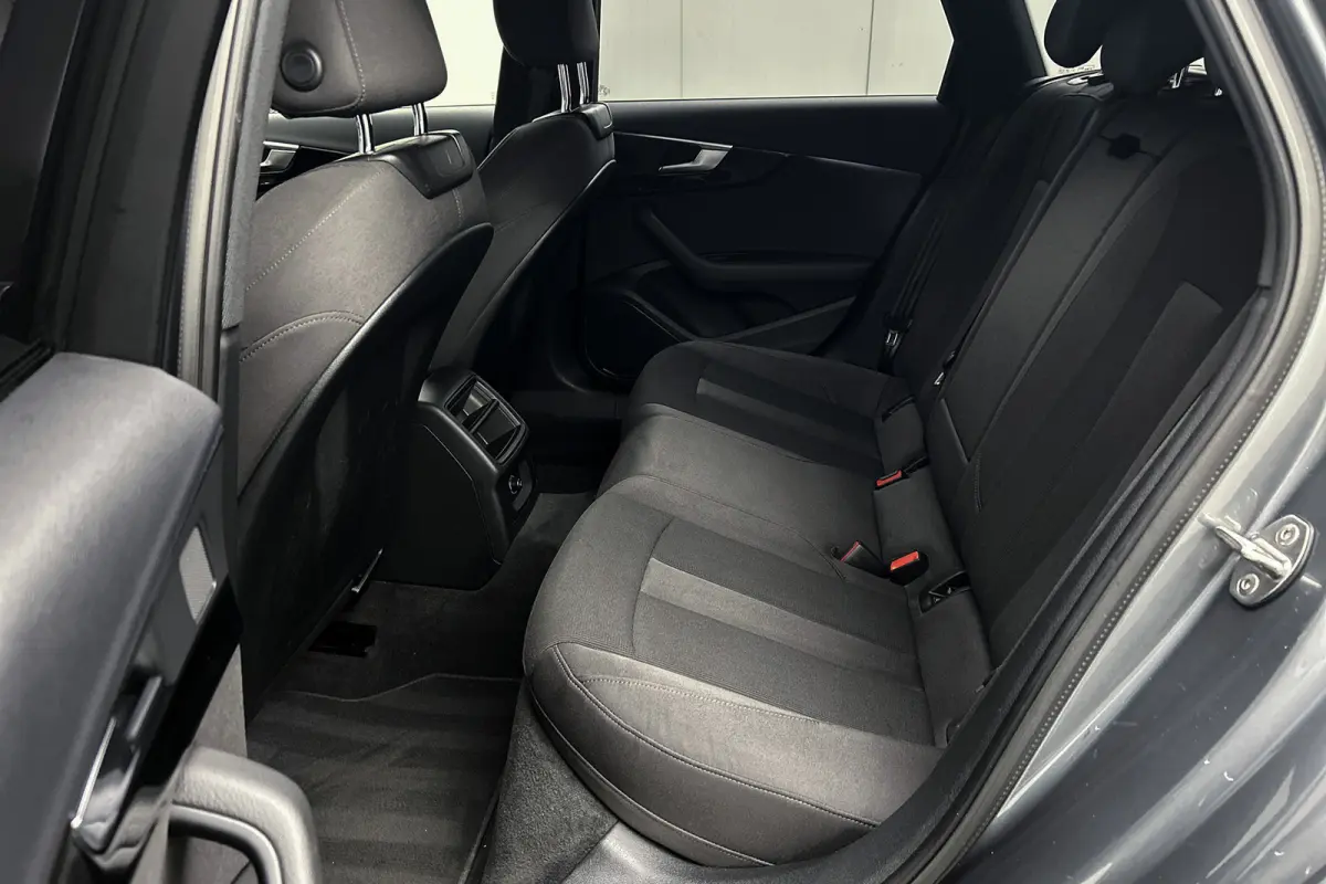 35 TFSI S-line | Cruise control | Stoelverwarming | Trekhaak