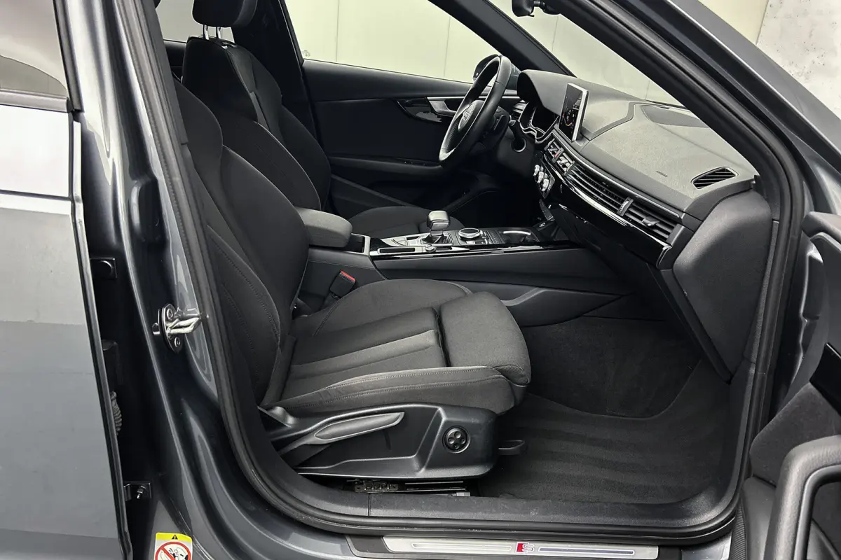 35 TFSI S-line | Cruise control | Stoelverwarming | Trekhaak