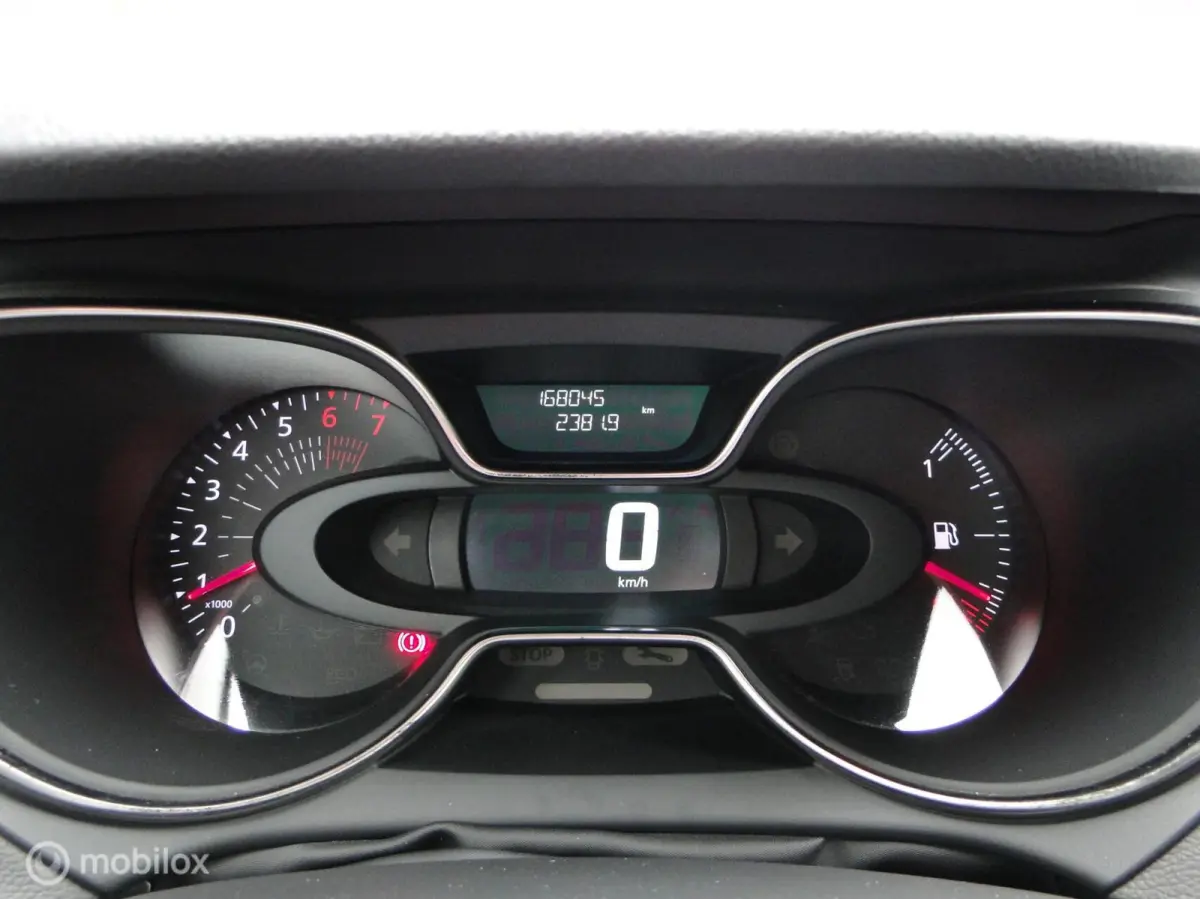 0.9, benzine, schakel, 168.045 km