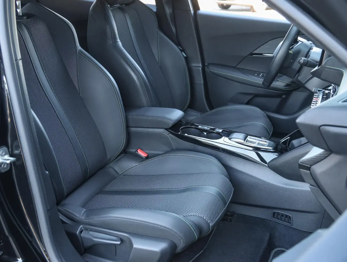EV GT 54 kWh 2e Eigenaar | Accu 94% | Camera 360* | Sportstoelen | Apple Carplay & Android Auto