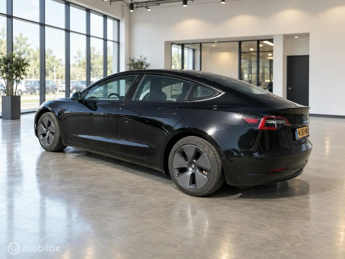 Long Range AWD 75 kWh | Warmtepomp | SOH 90,8% | 351 pk | Zwart