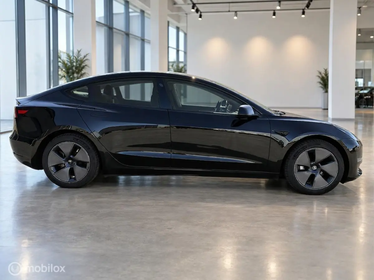 Long Range AWD 75 kWh | Warmtepomp | SOH 90,8% | 351 pk | Zwart