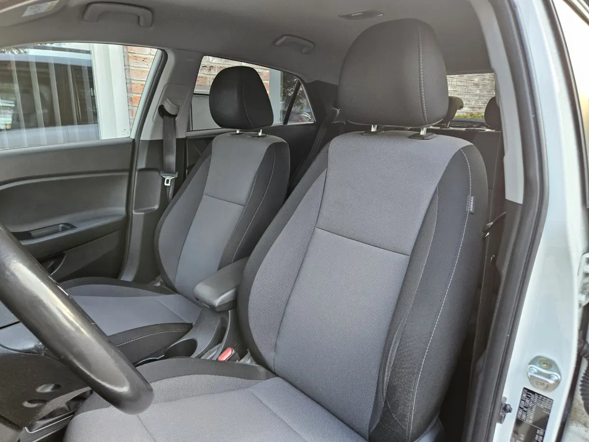 1.0 T-GDI Comfort Trekhaak! Airco! Cruise Control! Nette Auto!