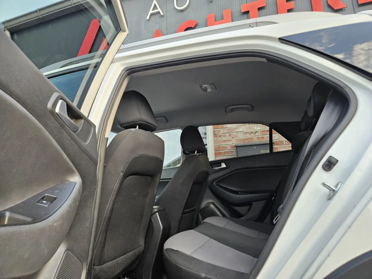 1.0 T-GDI Comfort Trekhaak! Airco! Cruise Control! Nette Auto!