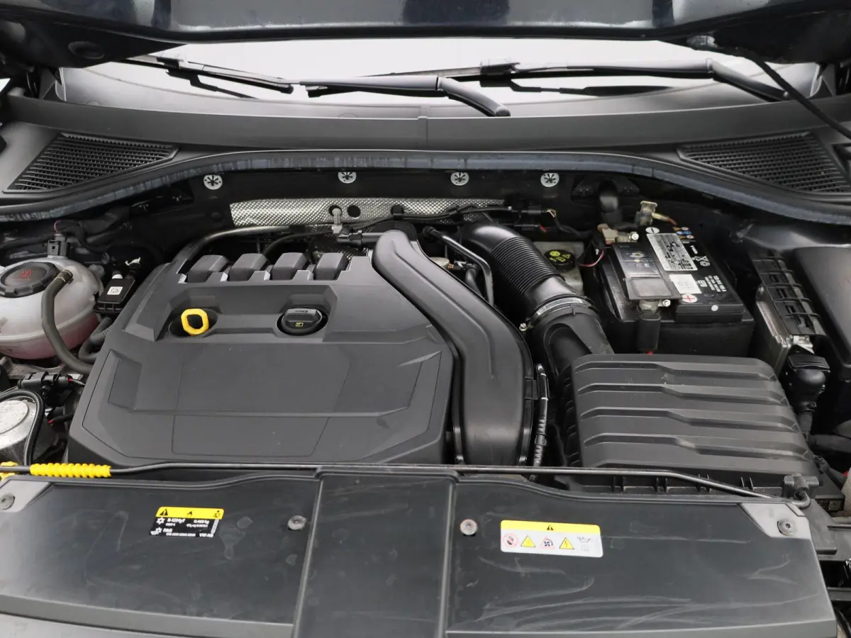 1.5 TSI R-Line | 150 PK | Automaat | Adaptieve Cruise Control | Parkeercamera | Stoelverwarming | Navigatie |
