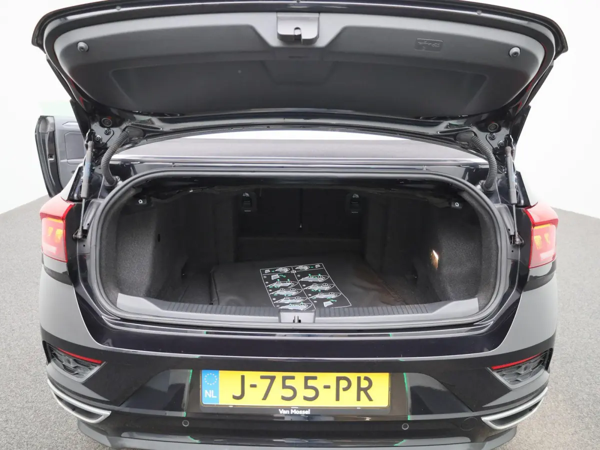 1.5 TSI R-Line | 150 PK | Automaat | Adaptieve Cruise Control | Parkeercamera | Stoelverwarming | Navigatie |