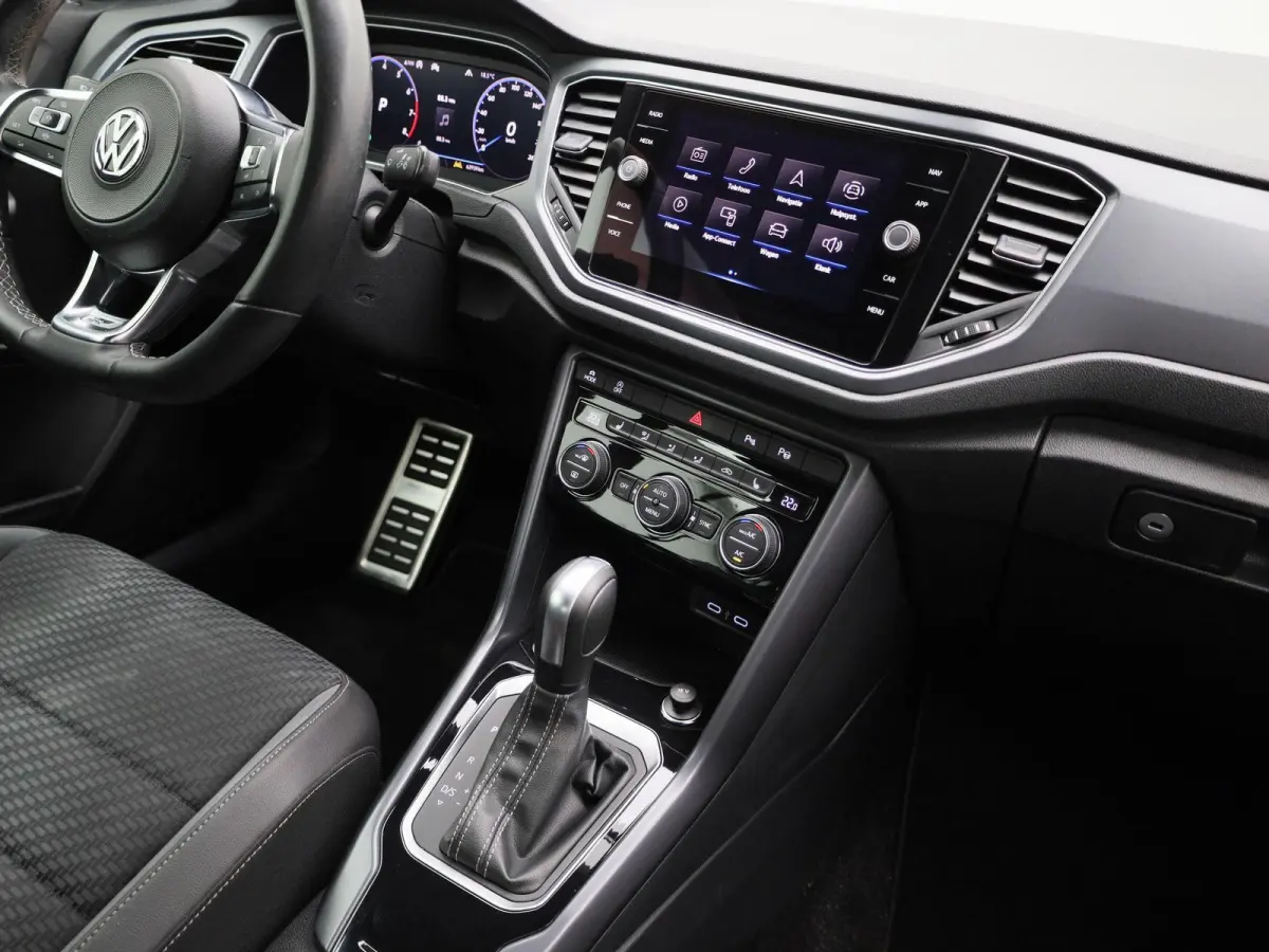 1.5 TSI R-Line | 150 PK | Automaat | Adaptieve Cruise Control | Parkeercamera | Stoelverwarming | Navigatie |