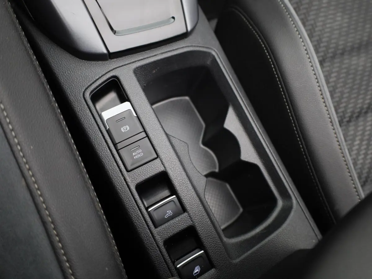 1.5 TSI R-Line | 150 PK | Automaat | Adaptieve Cruise Control | Parkeercamera | Stoelverwarming | Navigatie |