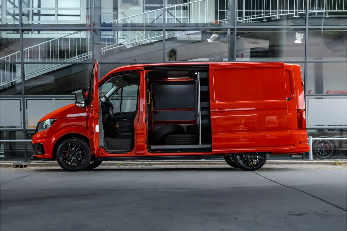 35 2.0 L3H2 DSG | ACC | Standkachel | CarPlay | Navigatie | Camera | MF Stuur | Sortimo | DAB | Stoelverwarming | Nieuwe APK
