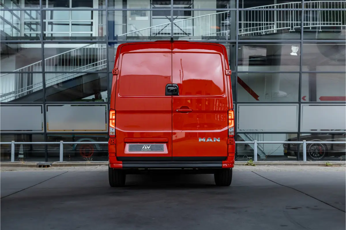 35 2.0 L3H2 DSG | ACC | Standkachel | CarPlay | Navigatie | Camera | MF Stuur | Sortimo | DAB | Stoelverwarming | Nieuwe APK