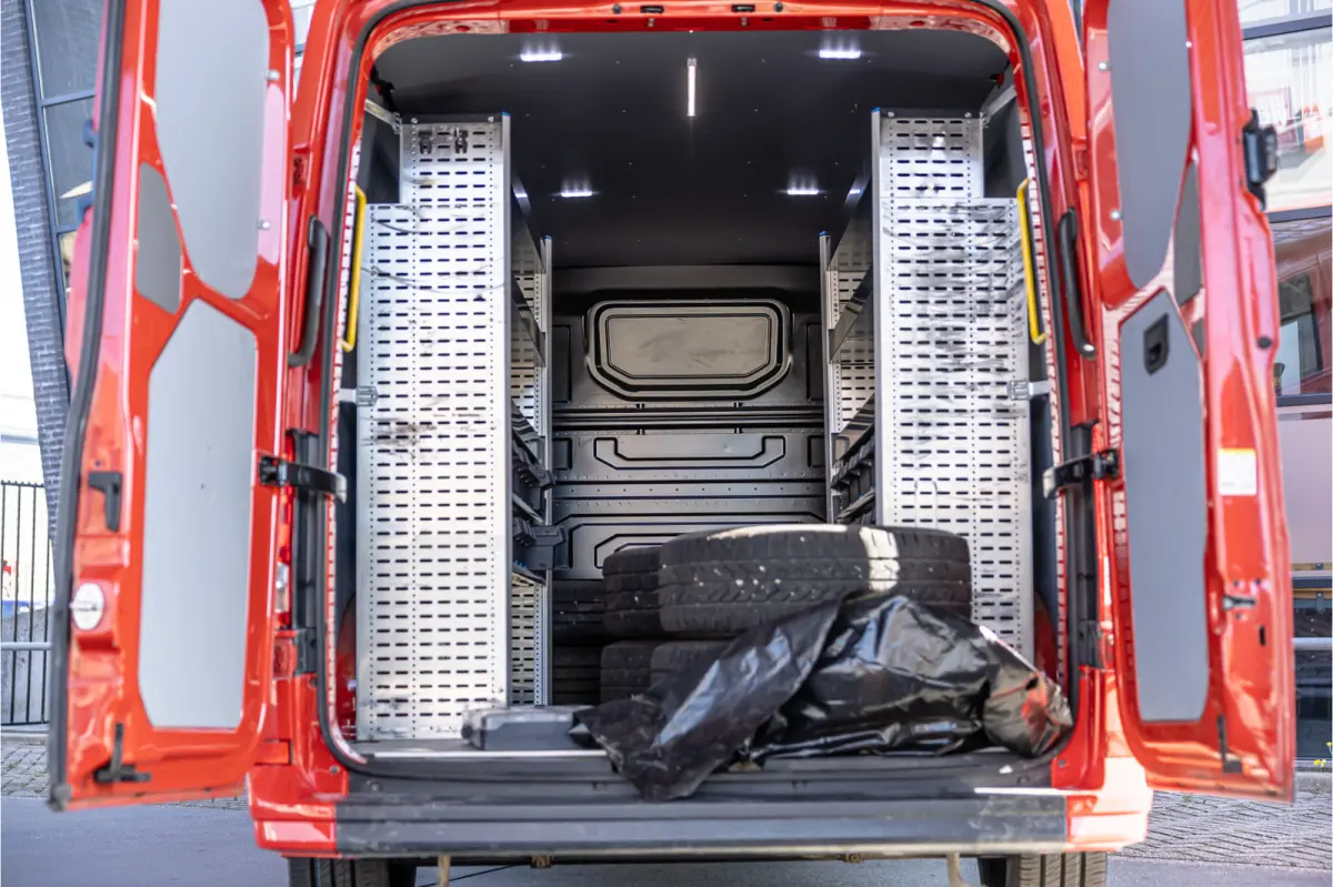35 2.0 L3H2 DSG | ACC | Standkachel | CarPlay | Navigatie | Camera | MF Stuur | Sortimo | DAB | Stoelverwarming | Nieuwe APK